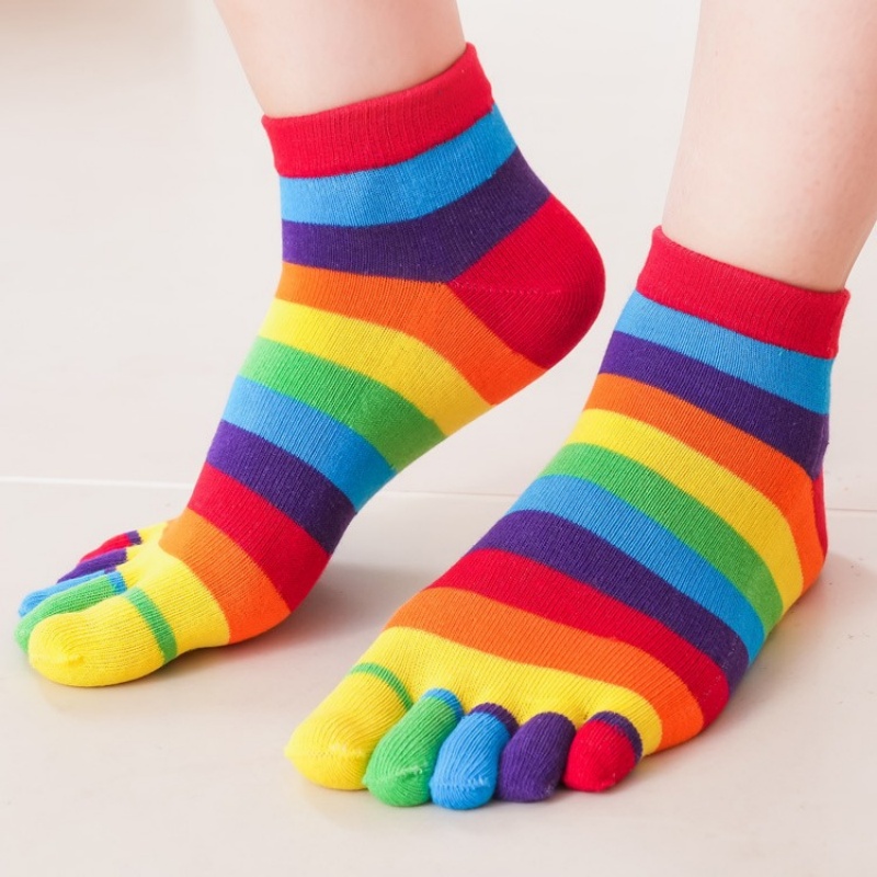 Women's Socks Rainbow Striped  - Toe Sock Split avis et prix