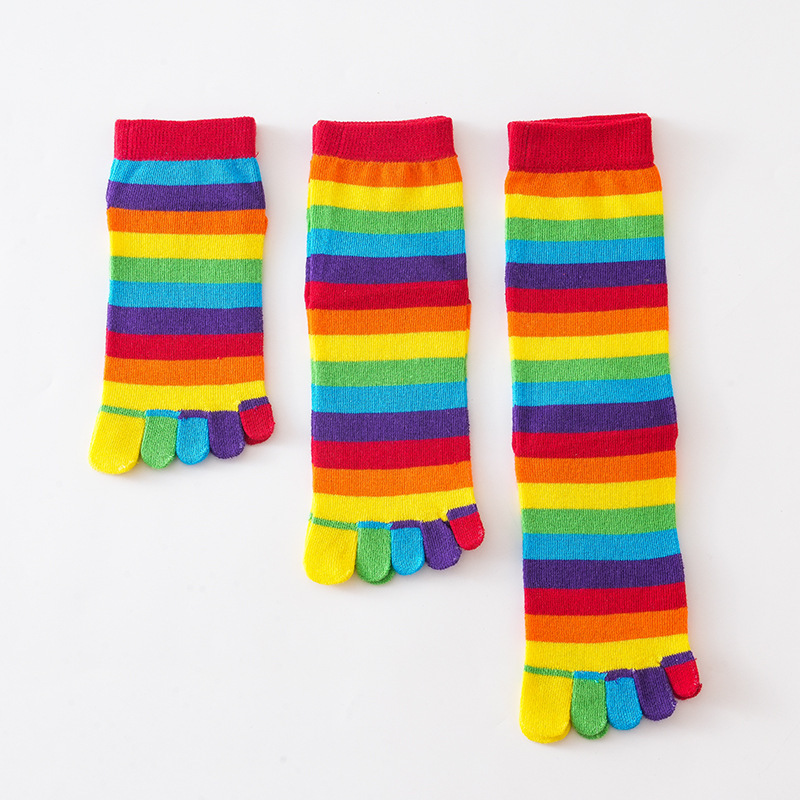 Women's Socks Rainbow Striped  - Toe Sock Split avis et prix
